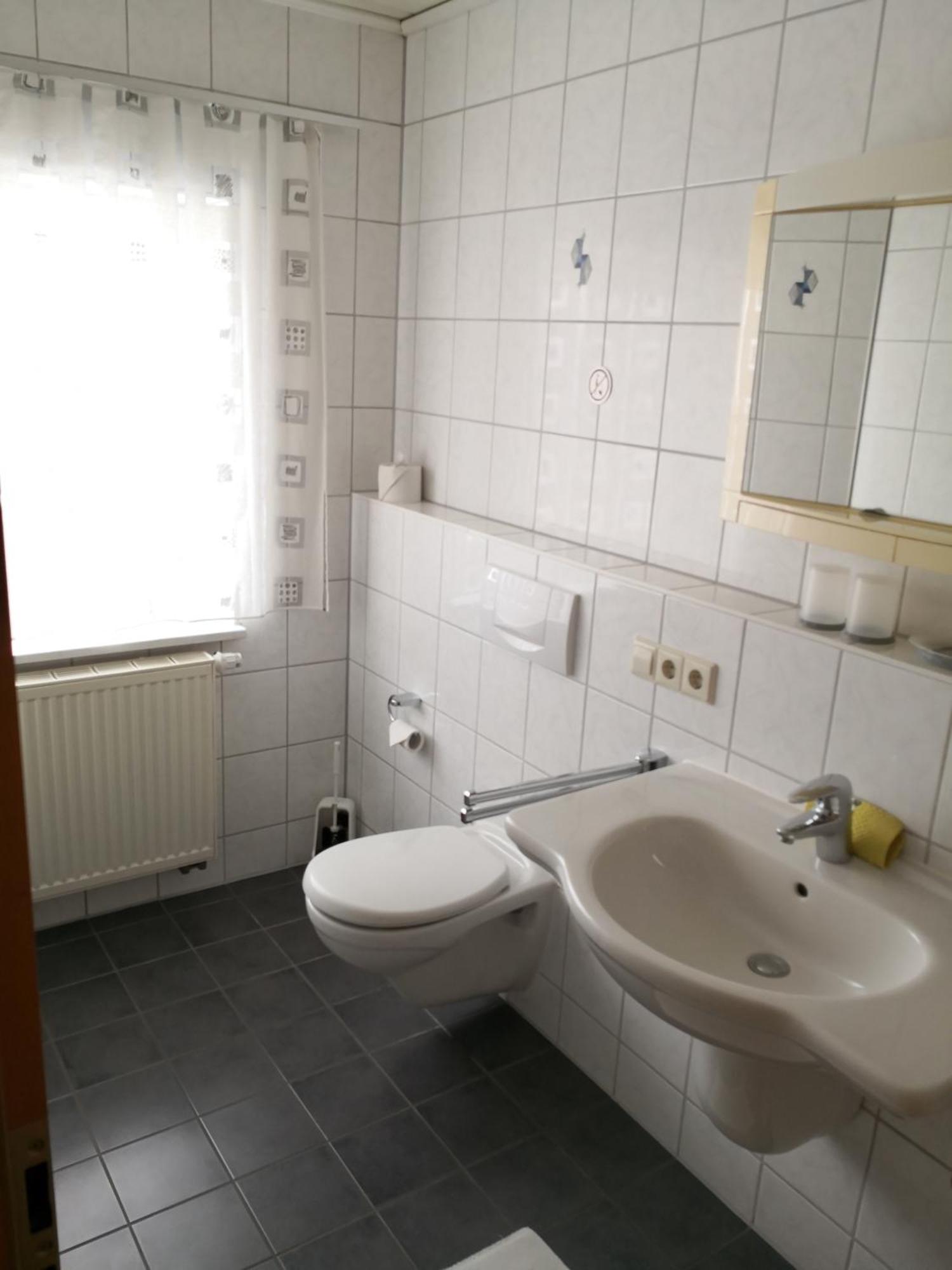 Gaestehaus Und Fewo Lamm Garni Blaubeuren Exteriör bild